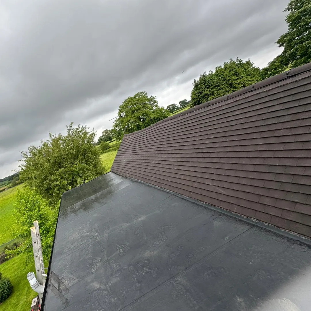Recent roof project completed in Warwick